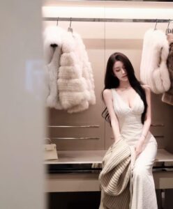 KL Escort - XiaoC - China Girl Escort Girl In Bangsar