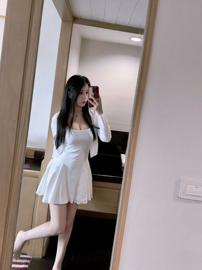 Bangsar Escort – Yura – Korean Girl Escort Girl In Mid Valley