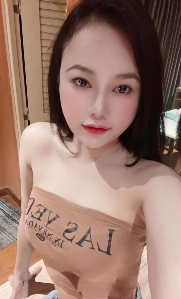 Bangsar Escort – NiNi – Vietnam Girl Escort Girl In Mid Valley