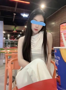 PJ Escort - Betty - Local Chinese Escort Freelance Girl In KL