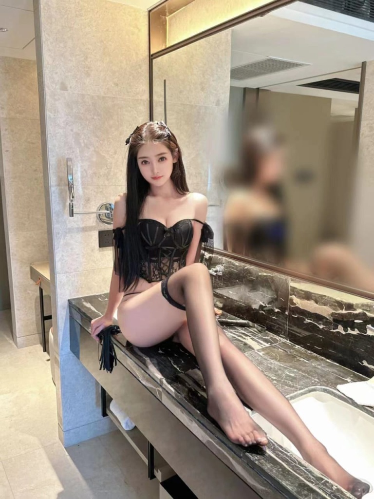 KL Escort – LiuLi – China Girl Escort Girl In Bangsar