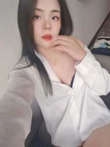 KL Escort - GuoGuo - China Girl Escort Girl In Bangsar