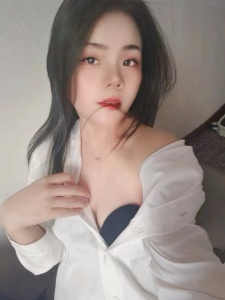 KL Escort - GuoGuo - China Girl Escort Girl In Bangsar