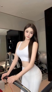 KL Escort - XiaoTangYuan - China Girl Escort Girl In Bangsar