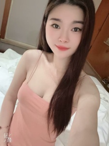 Subang Escort - LeLe - China Girl Escort In Bandar Sunway