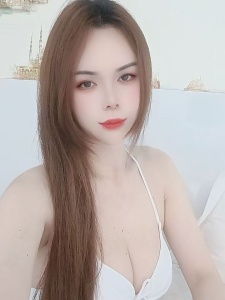 KL Escort - JiuYue - China Girl Escort Girl In Bangsar