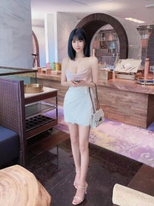 KL Escort - QiQi - China Girl Escort Girl In Bangsar