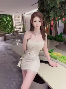 KL Escort - XinYi - China Girl Escort Girl In Bangsar