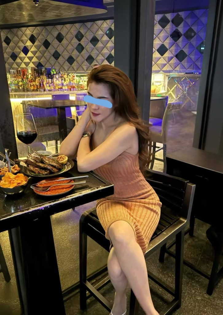 PJ Escort – Grey – Sabahan Malay Escort Girl In Petaling Jaya